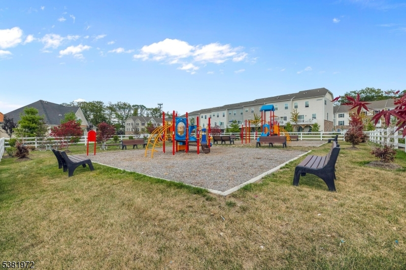 Mountain Ridge - Residential Lease