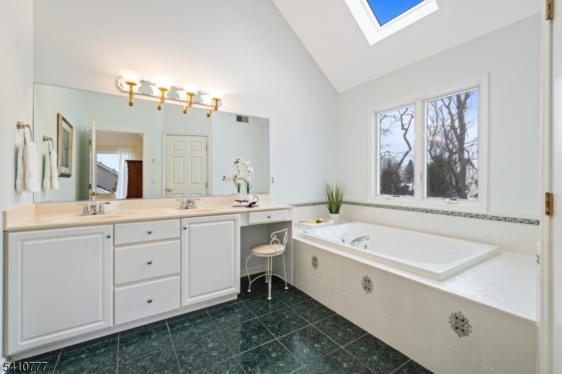 Country Classics - Residential