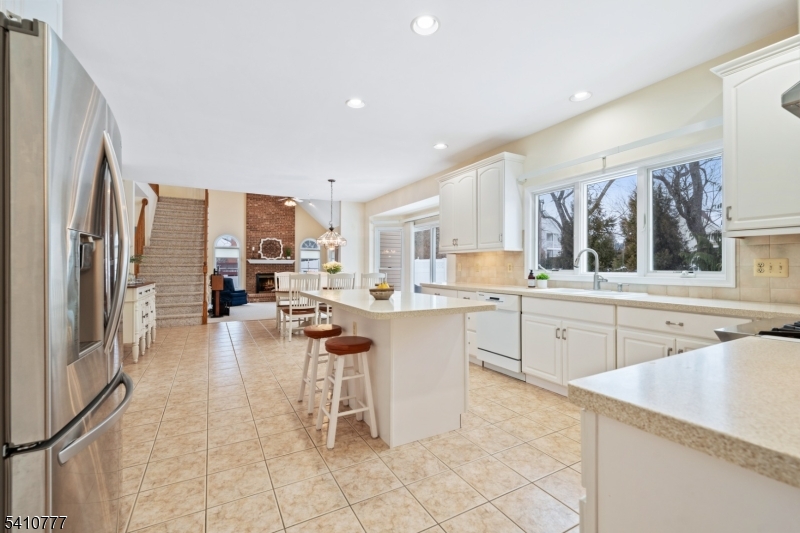 Country Classics - Residential