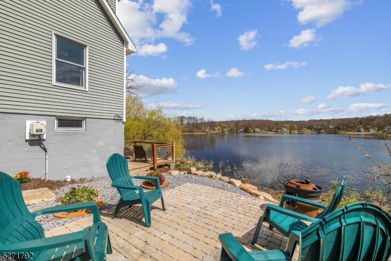 Lake Wanda - Residential