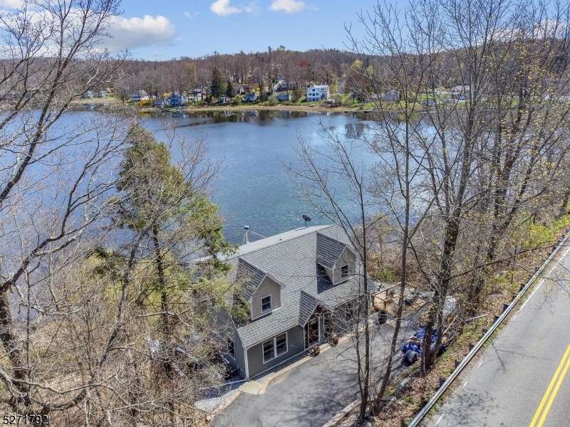 Lake Wanda - Residential