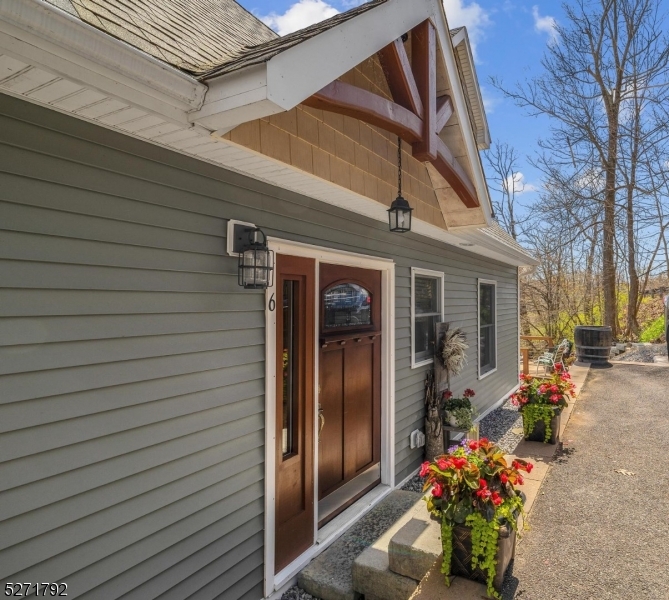 Lake Wanda - Residential