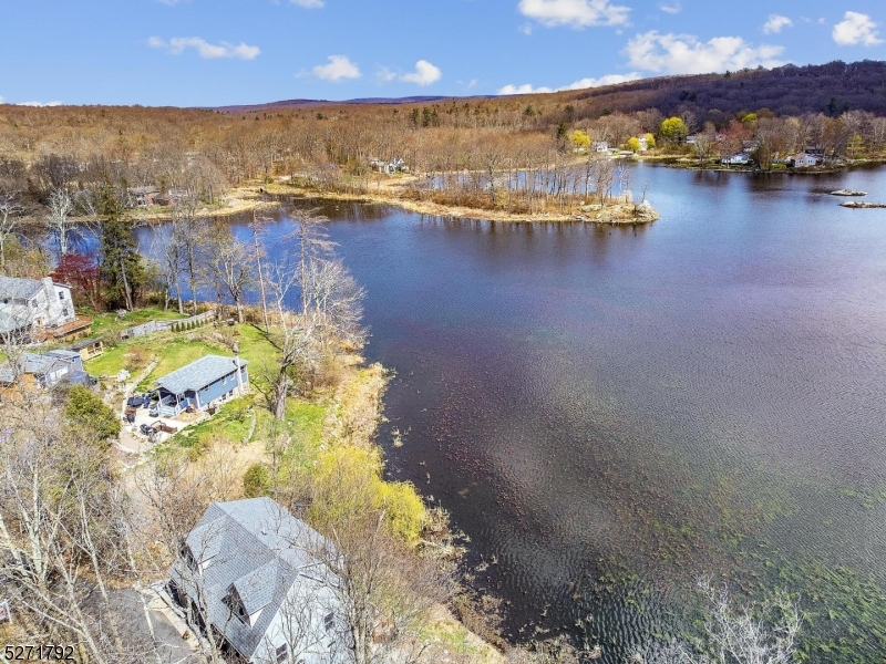 Lake Wanda - Residential