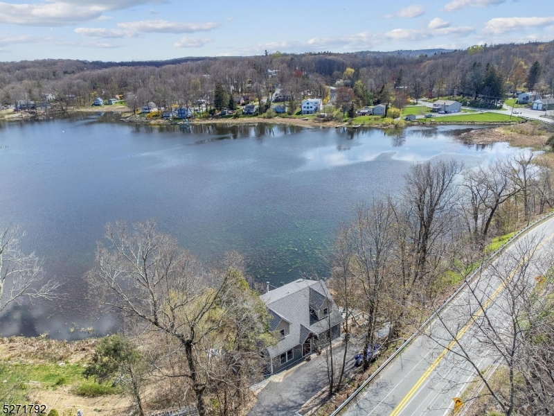 Lake Wanda - Residential