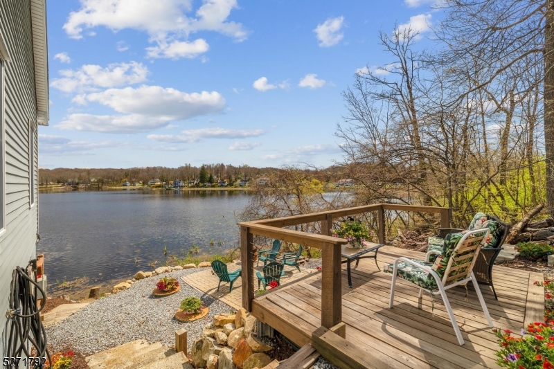 Lake Wanda - Residential