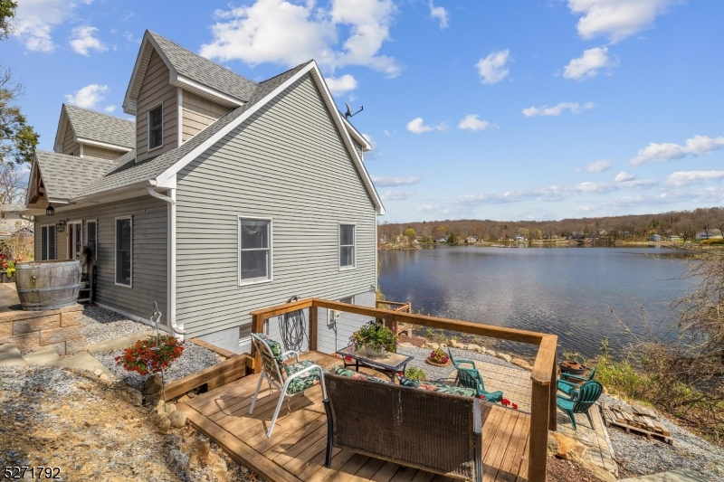 Lake Wanda - Residential