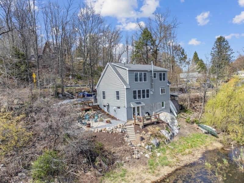 Lake Wanda - Residential