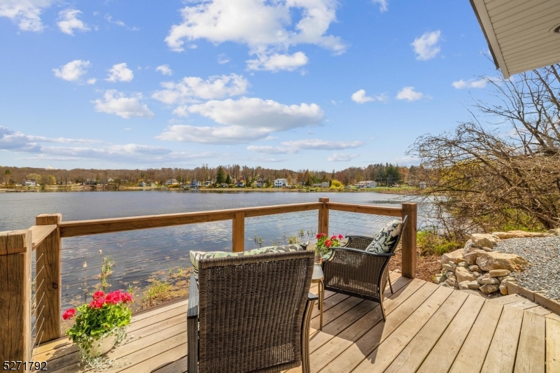 Lake Wanda - Residential