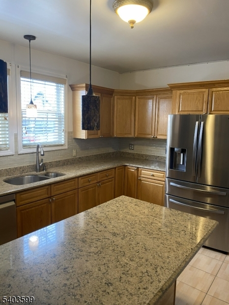 Lakeview - Residential Lease