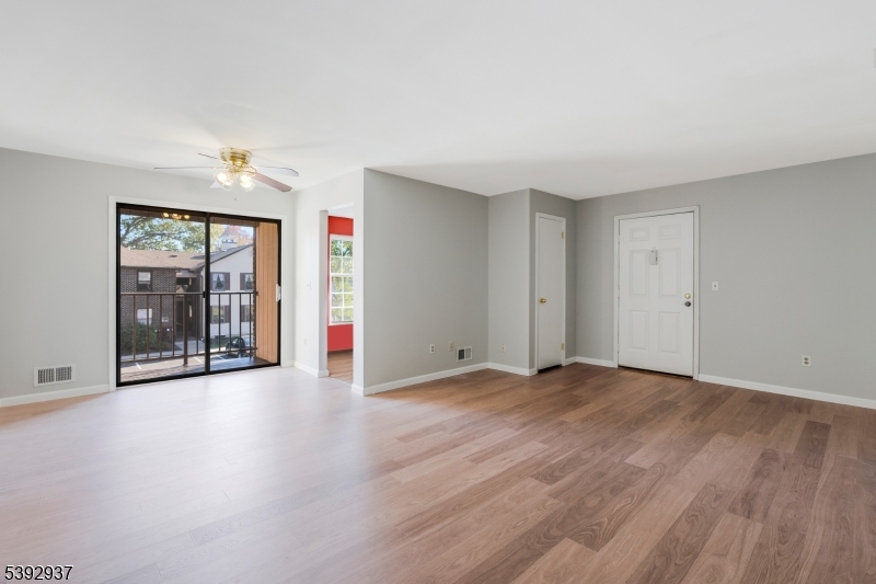 Foxhall - Residential