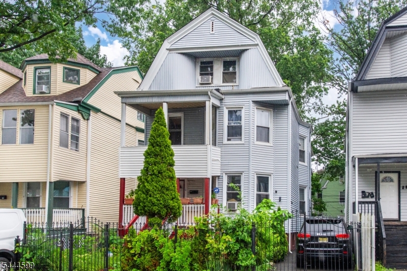 Photo 1 of 30 — 124 N 17Th St, East Orange City, NJ 07017