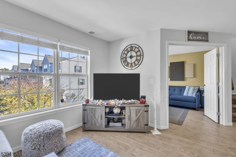 Eden Lane Condos - Residential