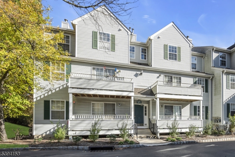 Eden Lane Condos - Residential