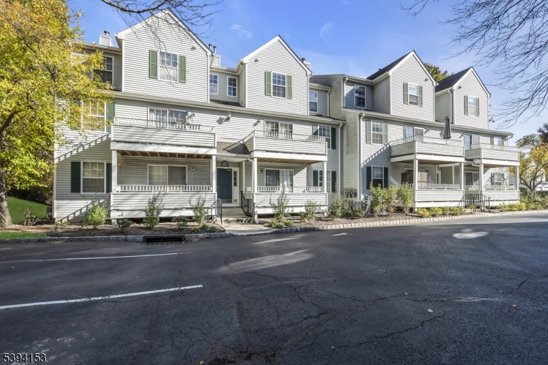 Eden Lane Condos - Residential