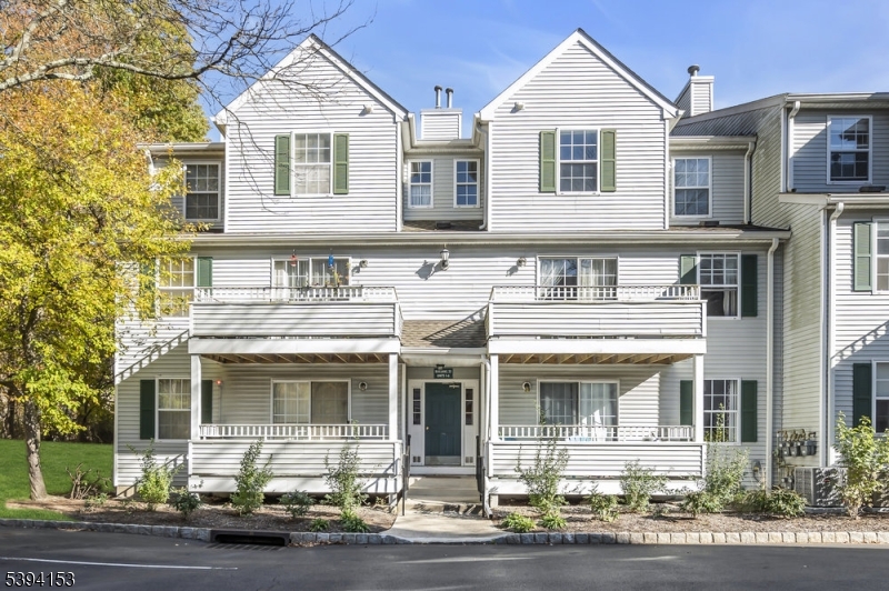 Eden Lane Condos - Residential