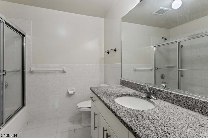 Springfield Gardens - Residential Lease