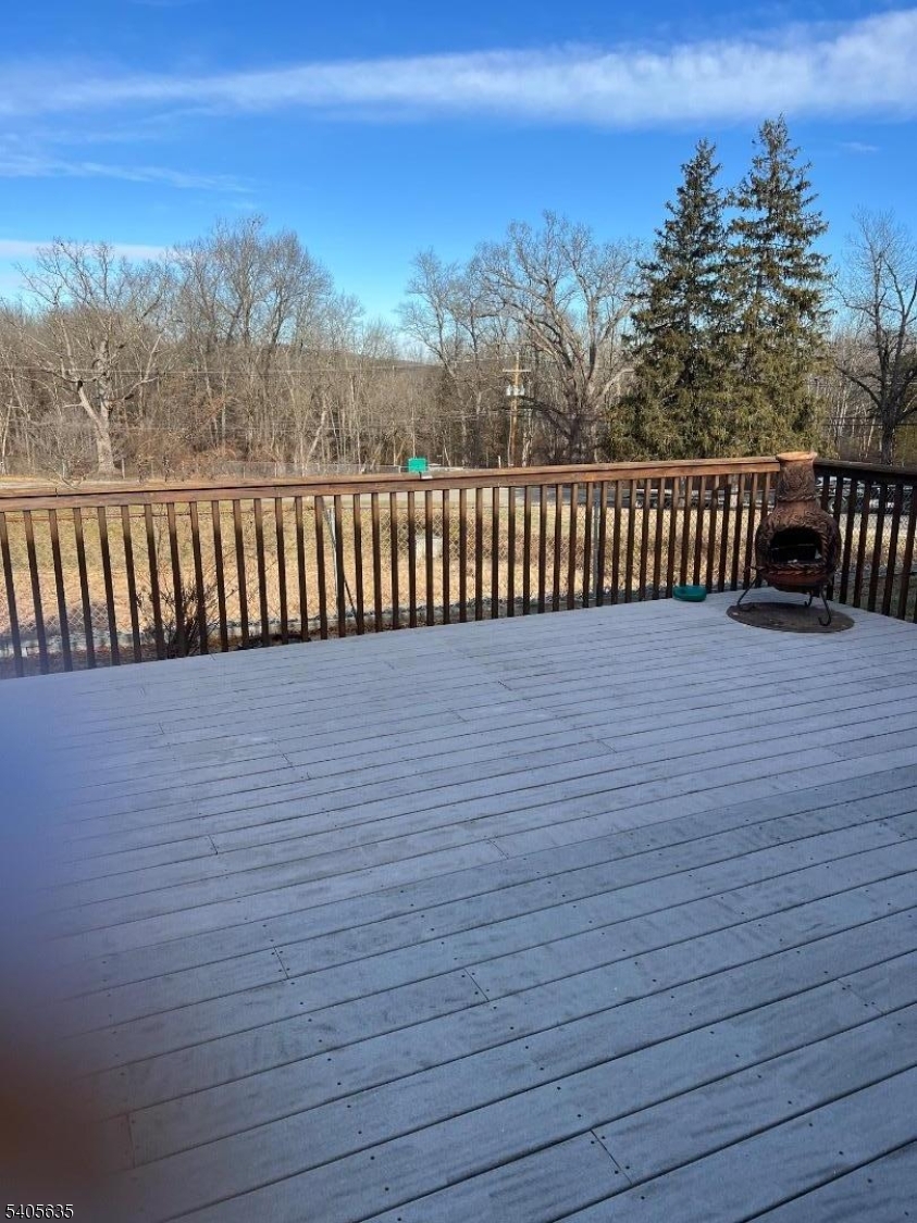 HIGHLANDER HILLS ESTATE - Residential