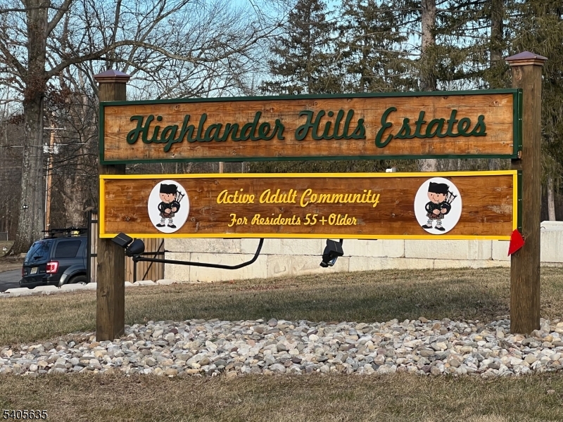 HIGHLANDER HILLS ESTATE - Residential