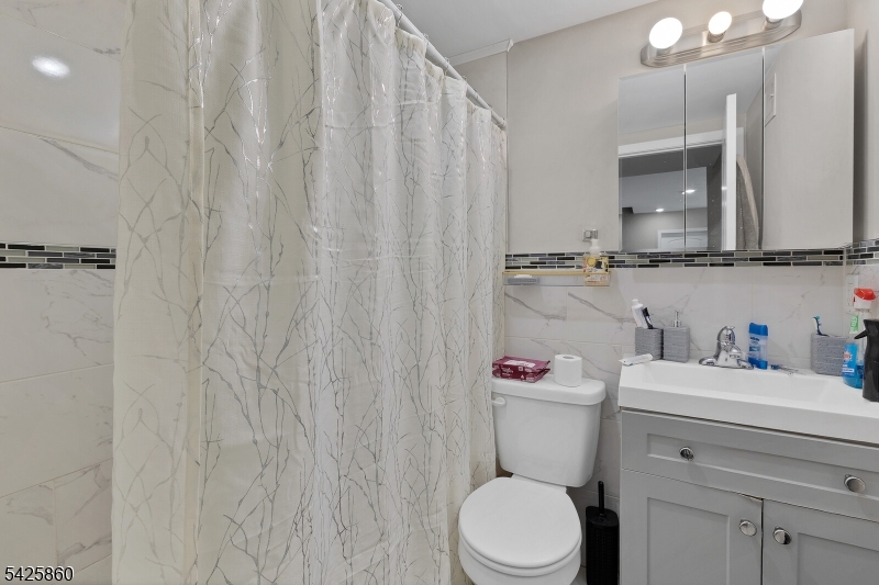 IRONBOUND - Residential Income