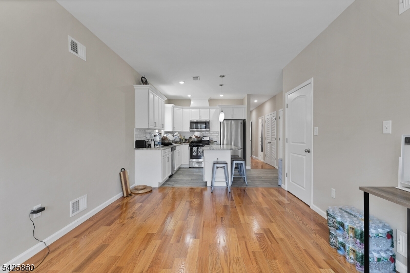 IRONBOUND - Residential Income