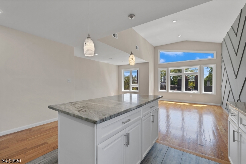 IRONBOUND - Residential Income