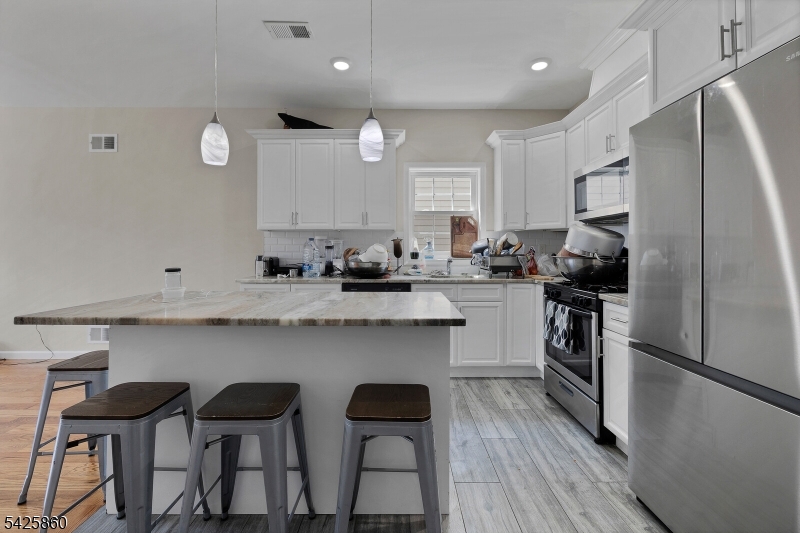 IRONBOUND - Residential Income