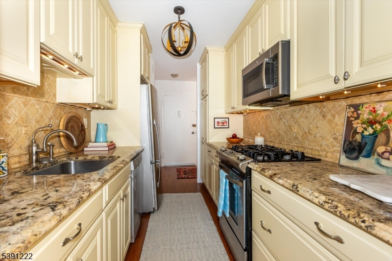 Bellaire House - Residential