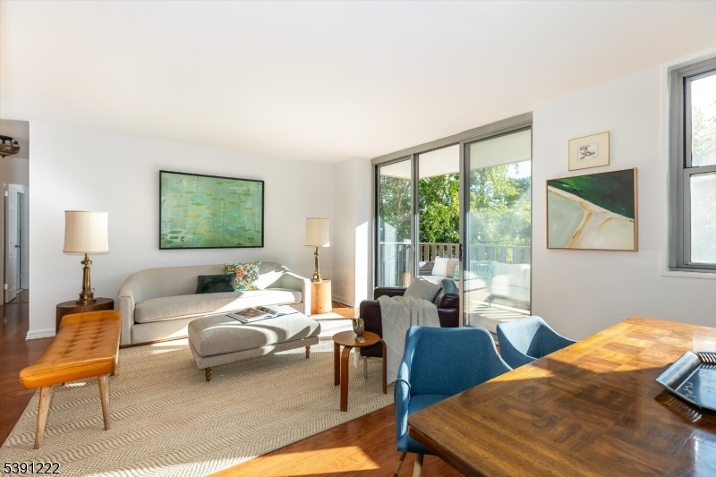 Bellaire House - Residential