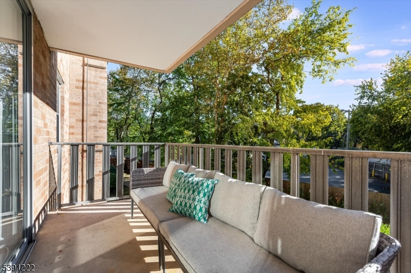 Bellaire House - Residential