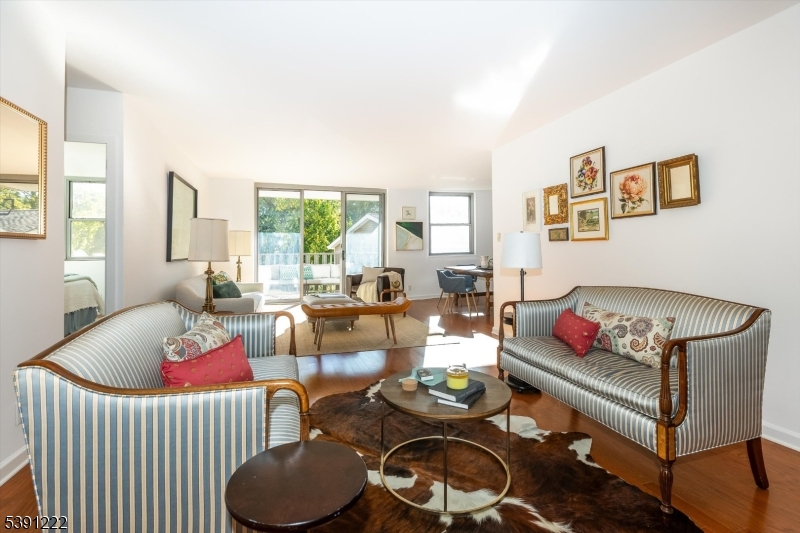 Bellaire House - Residential