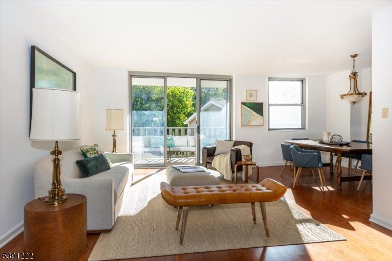 Bellaire House - Residential