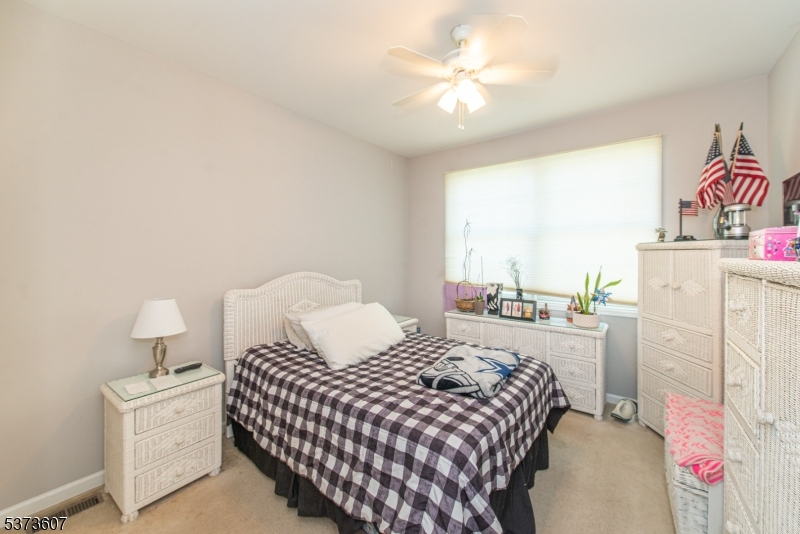 Clove Hill Manor - Residential