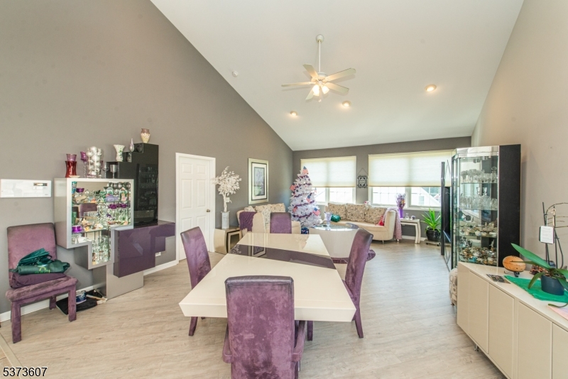 Clove Hill Manor - Residential