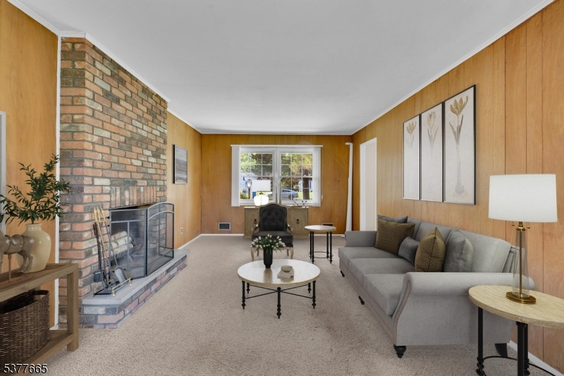 Green Knoll - Residential