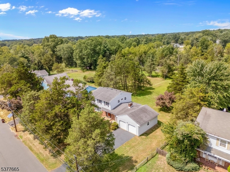 Green Knoll - Residential