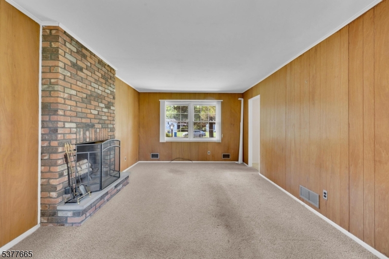 Green Knoll - Residential