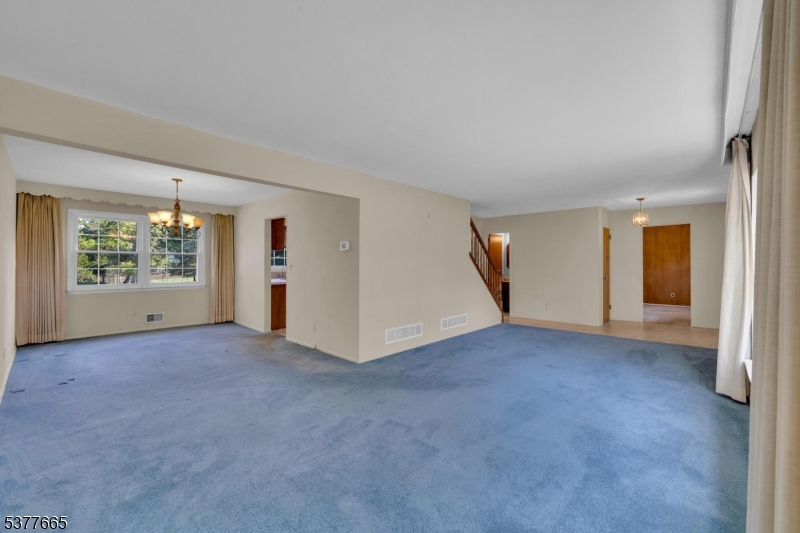 Green Knoll - Residential