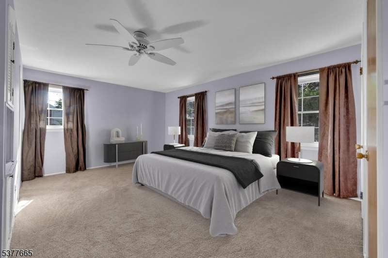 Green Knoll - Residential