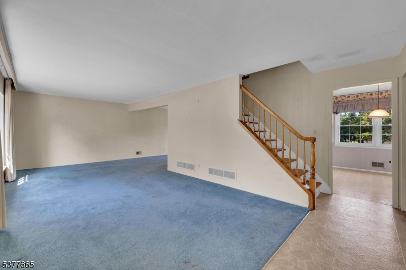 Green Knoll - Residential