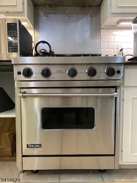 Sutton Woods - Residential Lease