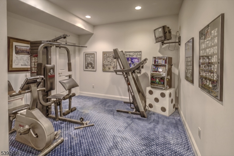 Roxiticus - Residential