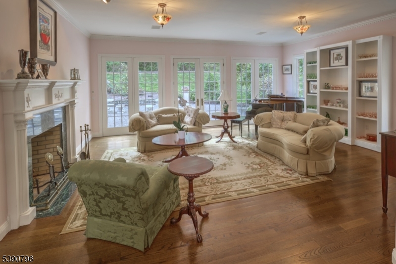 Roxiticus - Residential