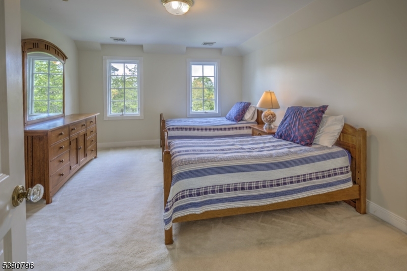 Roxiticus - Residential