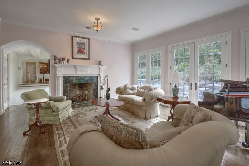 Roxiticus - Residential