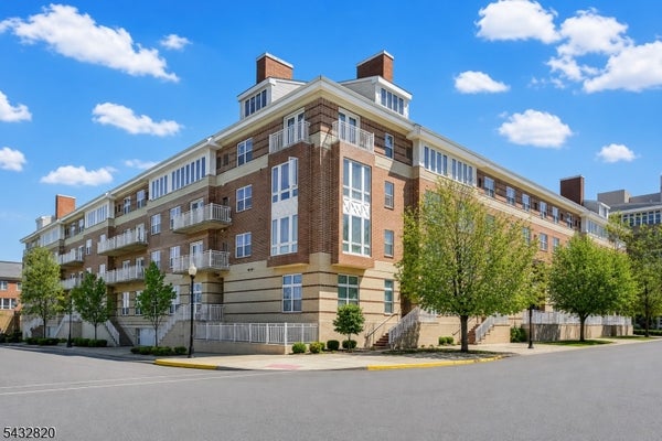 368 RECTOR ST UNIT 414, PERTH AMBOY, NJ 08861 - Image ebeab0e5ebf8bfc3fd004798d346bb04/4108289843