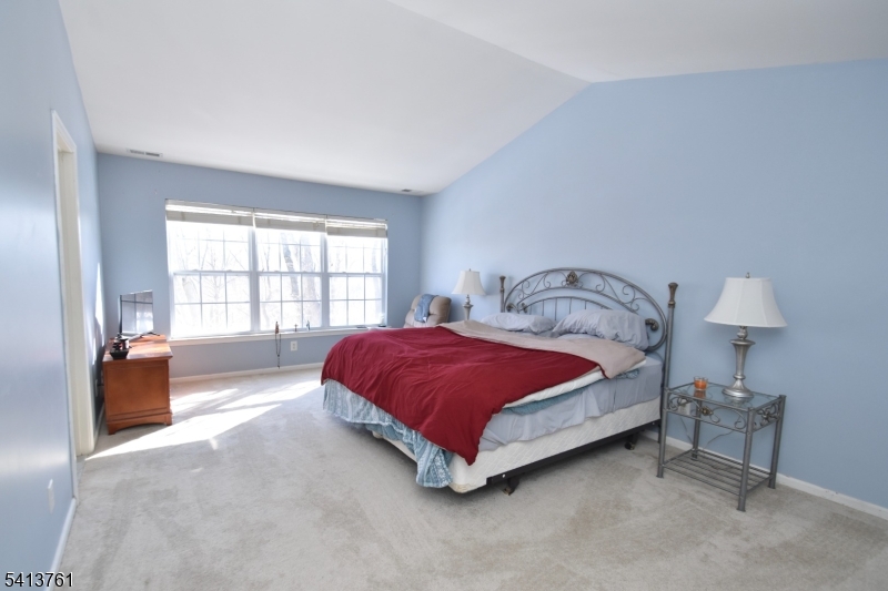 SUMMIT FALLS - Residential