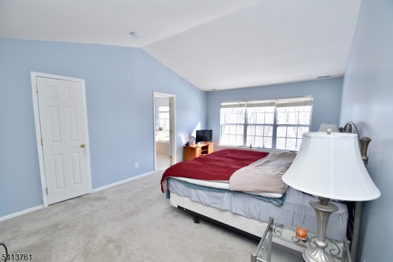 SUMMIT FALLS - Residential