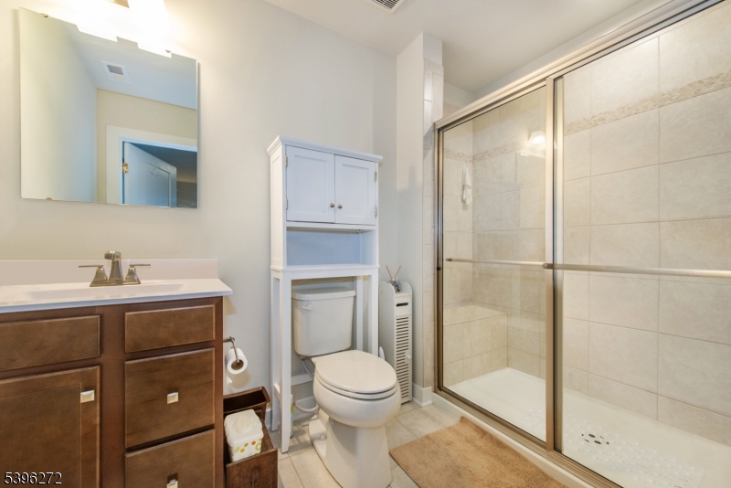 CRYSTAL SPRINGS - Residential Lease