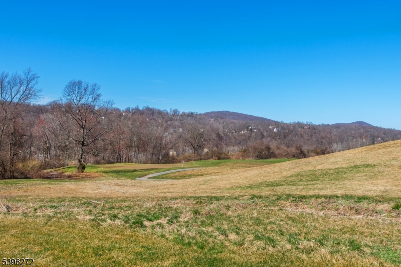 CRYSTAL SPRINGS - Residential Lease