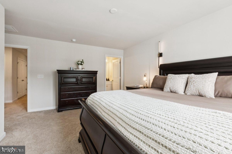 Capital Crossing - Residential